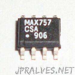 MAX757