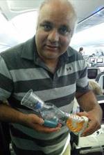 Medical MacGyver to the rescue! Hero doctor saves toddler suffering asthma attack on flight by building makeshift medical device out of plastic bottle