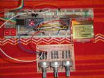 Four-channel voltmeter with analog display