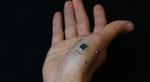 Low-cost wearables manufactured by hybrid 3D printing