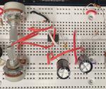 Pulsating LED Using a 555 Timer and Potentiometers