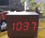 “Wooden” Desktop Clock *Modern Looking*