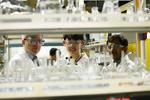 New Catalyst Recycles Greenhouse Gases into Fuel and Hydrogen Gas​
