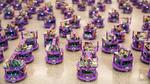 Swarming robots avoid collisions, traffic jams