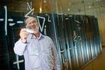 New theory hints at more efficient way to develop quantum algorithms
