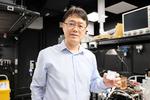 NTU Singapore scientists develop laser system that generates random numbers at ultrafast speeds