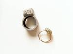 Smart finger ring with integrated RFID chip