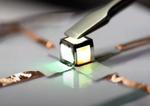 Ultrathin quantum dot LED that can be folded freely as paper