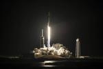 SpaceX launches four civilians into orbit on historic Inspiration4 flight