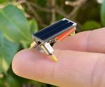Tiny, Solar Powered, Light Seeking BEAM Bot (Mini Photopopper)