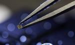 Tiny chip provides a big boost in precision optics