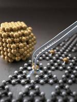 Purifying water with just a few atoms