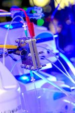 Electrochemical device captures carbon dioxide at the flick of a switch